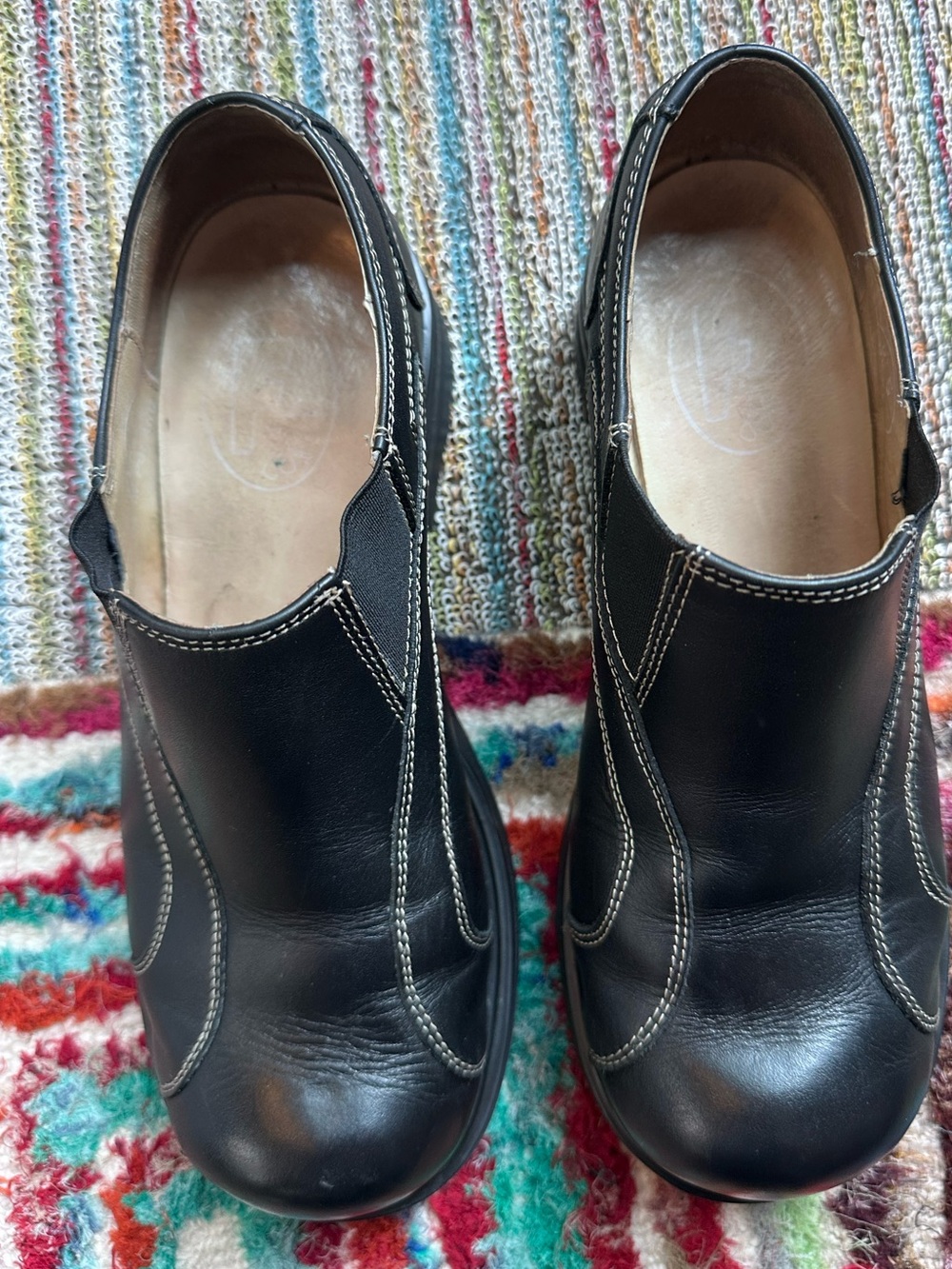 Fluevog VINTAGE EXCELLENT F-Shoe Angie black slip-on w/ contrast beige stitch -7 - Picture 10 of 16